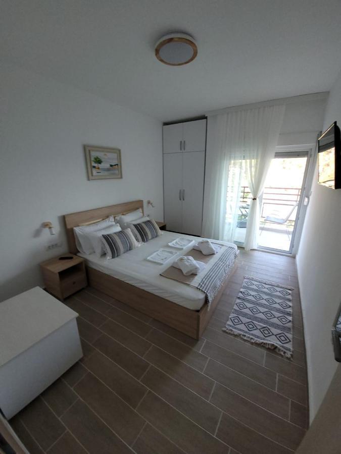 Mago Apartments Nea Kallikrateia Εξωτερικό φωτογραφία